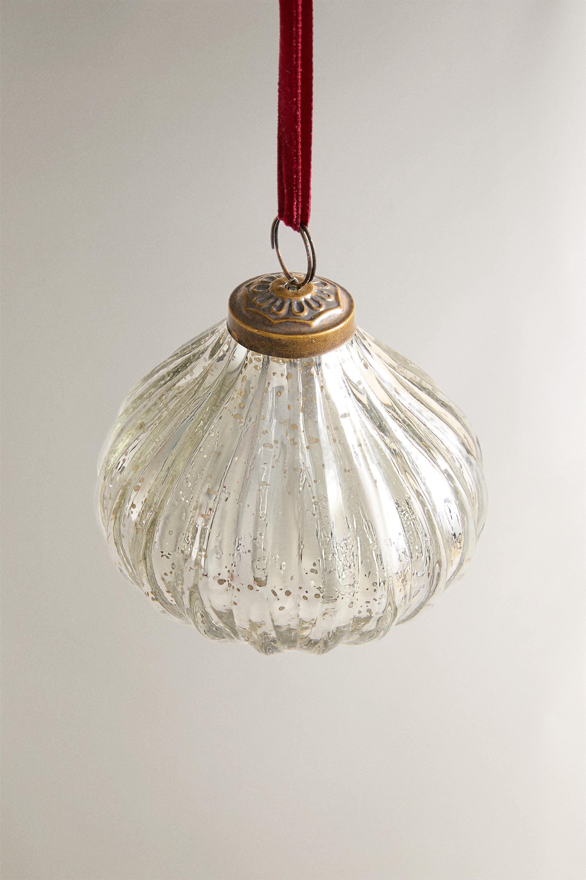 STRIPED DIAMOND CHRISTMAS TREE ORNAMENT